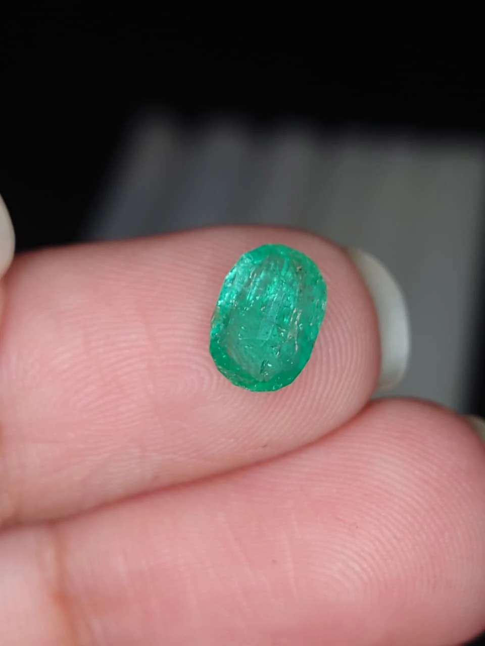 1ct Oval Faceted Natural Pamjshir Emerald from Afghanistan — view 5